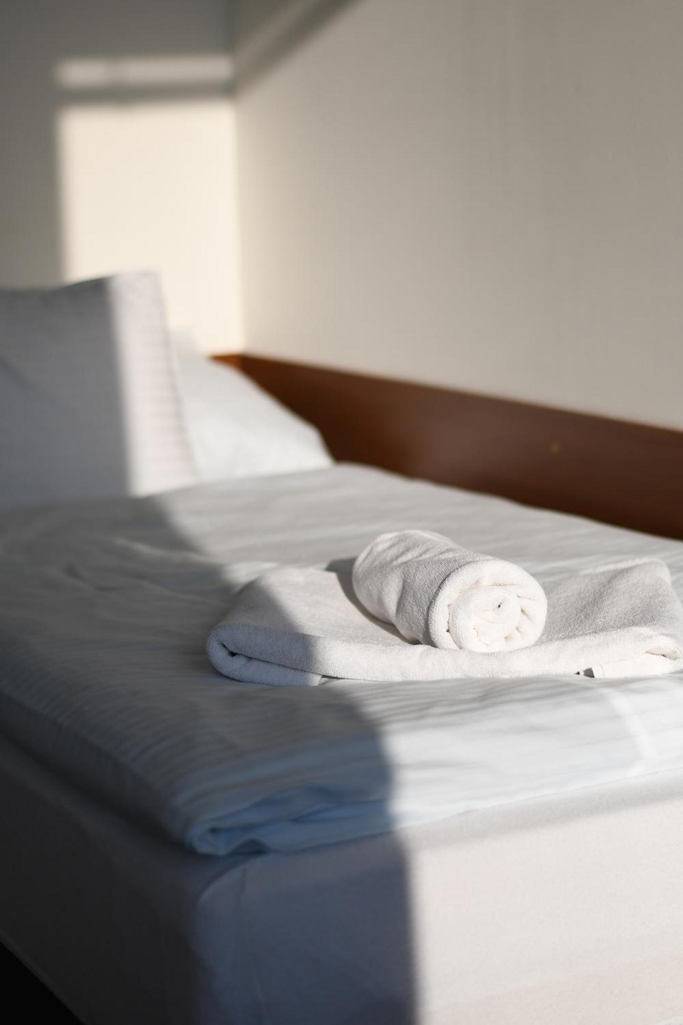 Hotel Dobruška Kültér fotó