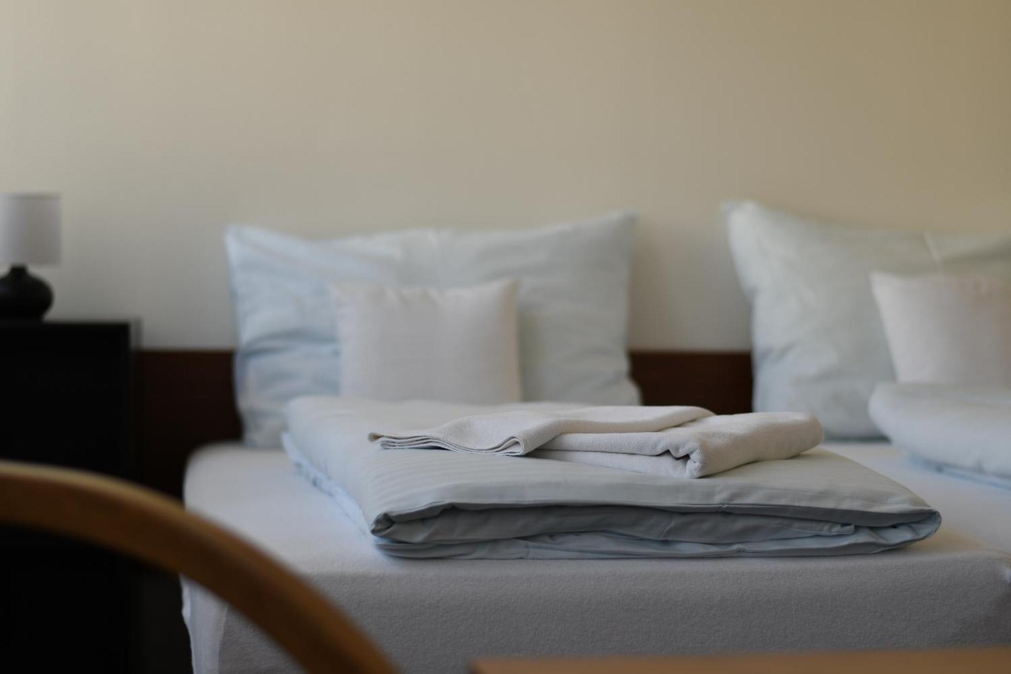 Hotel Dobruška Kültér fotó