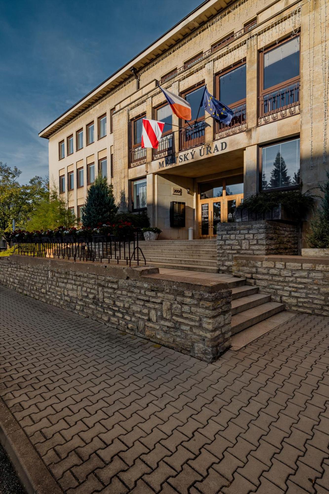 Hotel Dobruška Kültér fotó